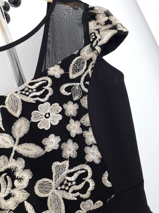 Rochie de ocazie .