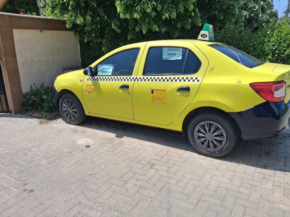 Vând logan pe taxi