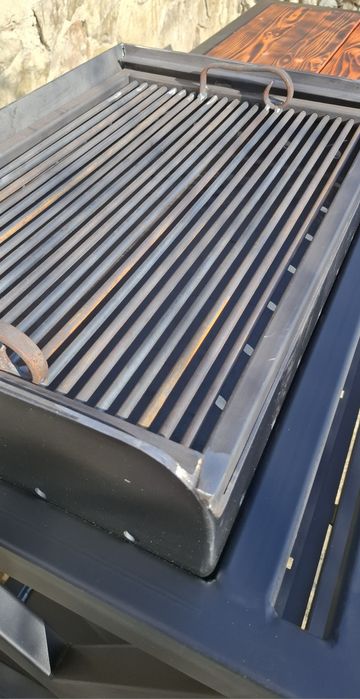 Gratar de gradina metal BBQ