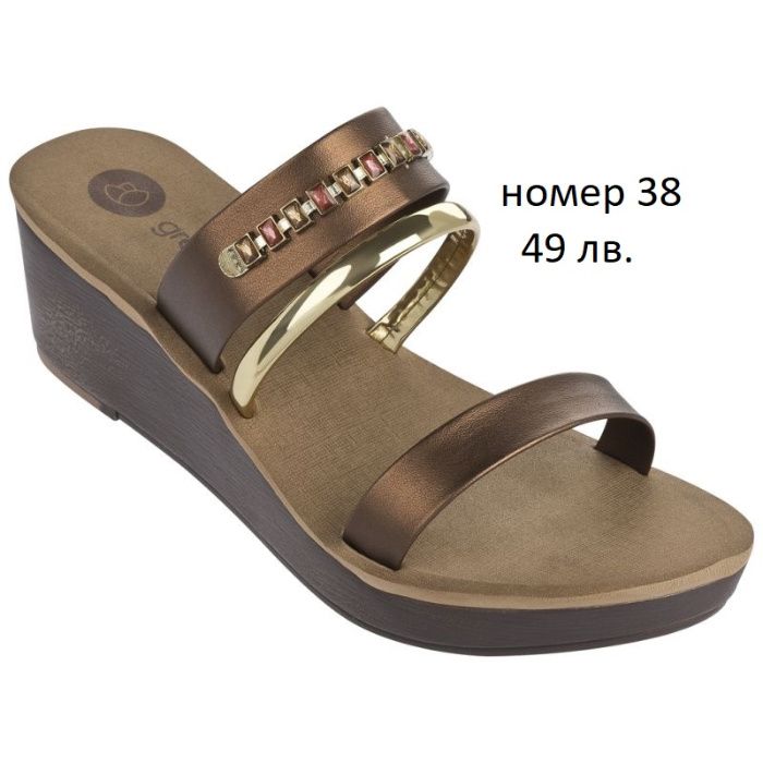 различни модели бразилски джапанки и сандали