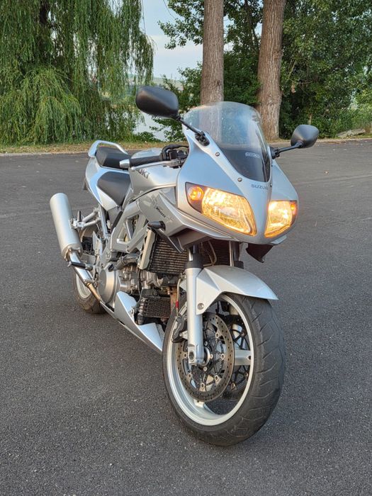Vând Suzuki SV 1000