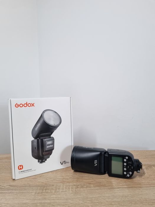 Bliț Godox V1 Pro Nikon