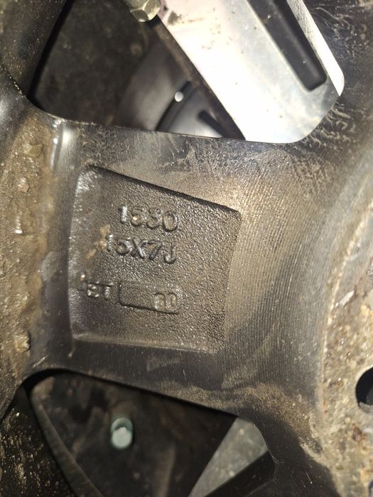 Диски с резиной на мерседес спринтер