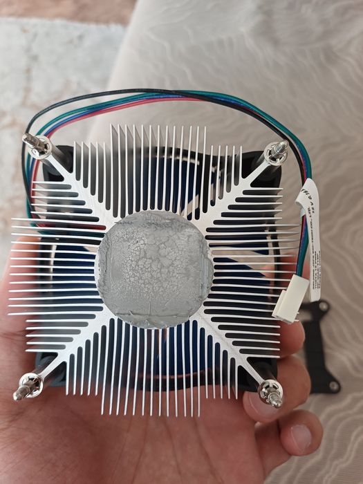 Продам кулер для процессора DeepCool