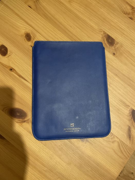 Калъф на Scotch&Soda с мек хастар