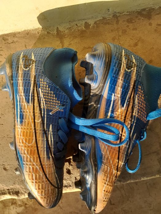 Ghete fotbal pentru copii