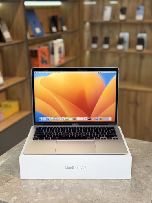 MacBook Air M1 2020 — 8/256 ГБ / PhoneLab