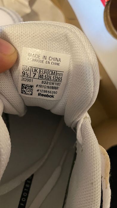 Adidasi Reebok albi damă mărimea 40,5
