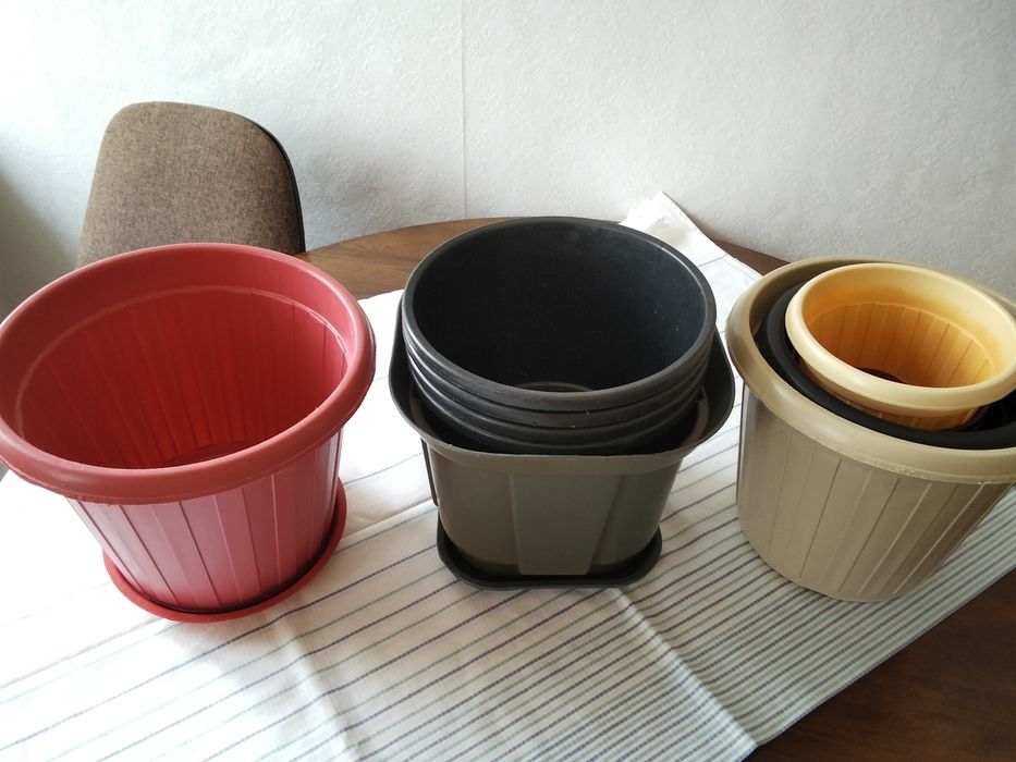 Продам цветочные горшки