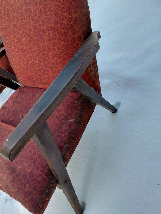 Продам  кресло  советских  времен