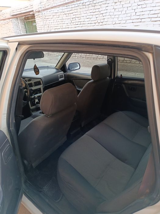 Nexia 2 1.5/  ( 2000$ )