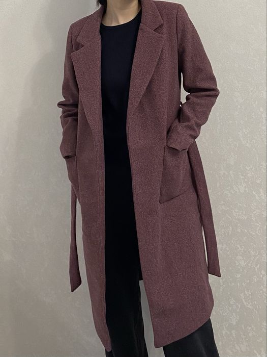 Пальто утепленное женское