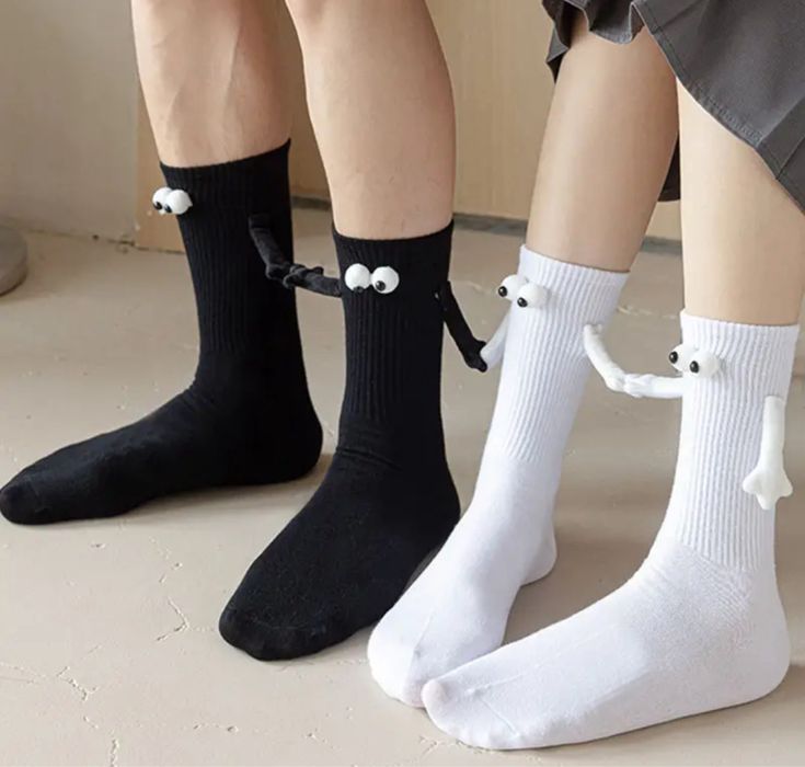 Парные носки на магните