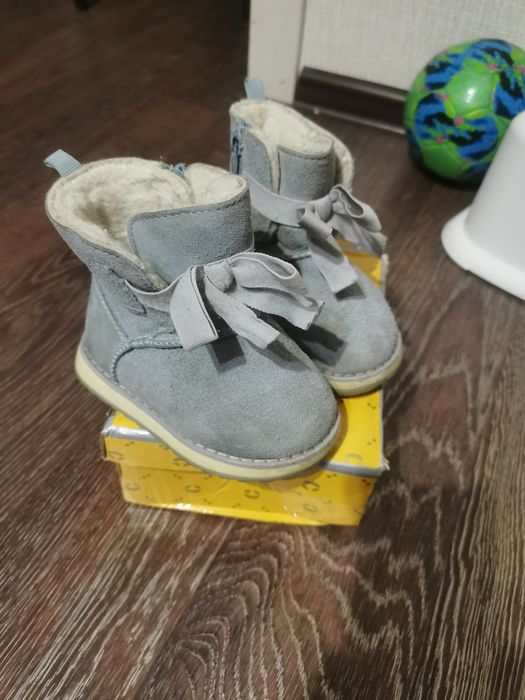 Продам шубу на девочку