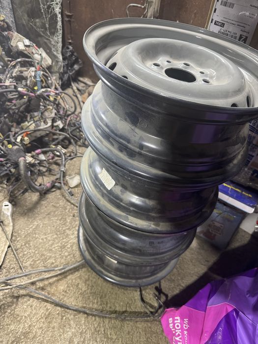 Штамп диски на ладу Ваз гранта