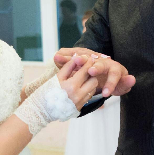 Перчатки-митенки свадебные