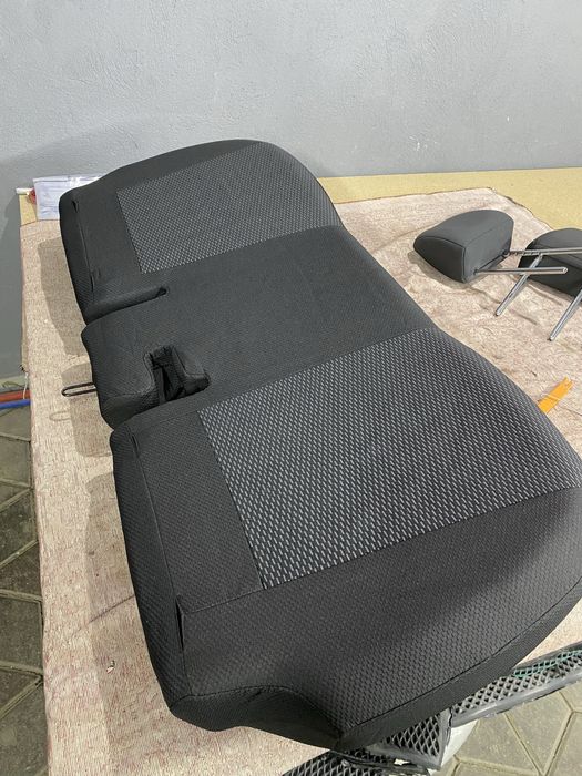 Установка  чехлов автопилот , универсальные, с разбором