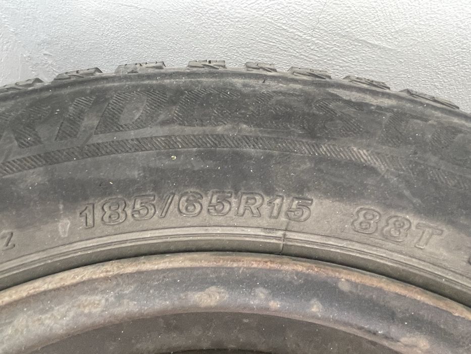 Железни Джанти 15ц 4х108 + всесезонни гуми Bridgestone