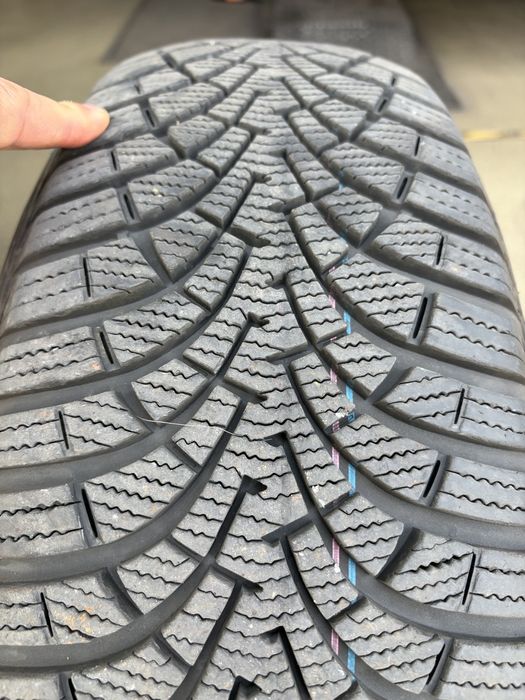 4 x Goodyear vara Ultragrip Performance 2, 205/60/16, dot 2020
