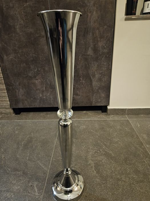 Vaze argintii salpn evenimente