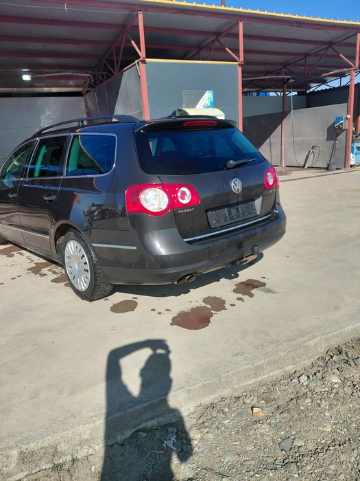 Vând passat b6 an 2010 sau schimb pe un tractoras