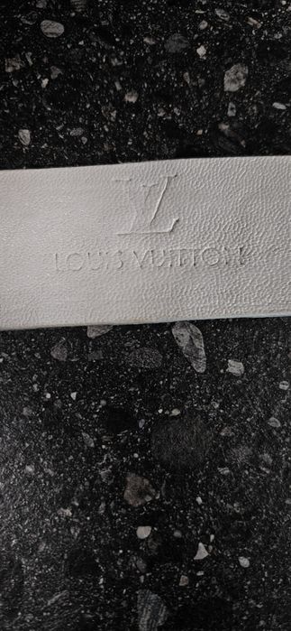 Curea LV White Square Silver