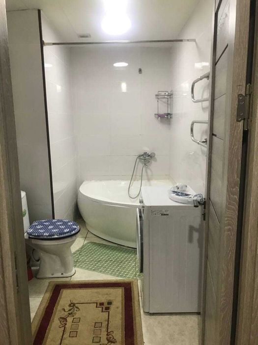 Улица Паркентская.Ипак Йули банк.Сдам 3к.квартиру на 5 этаже 9этажки.
