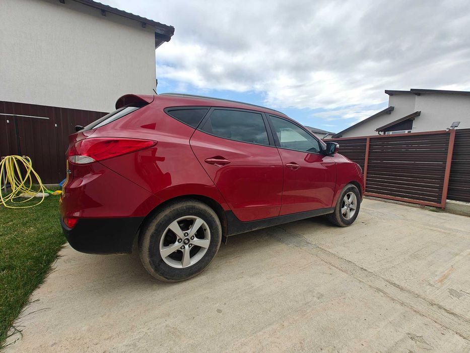 HYUNDAI ix35 0 — imagine 2