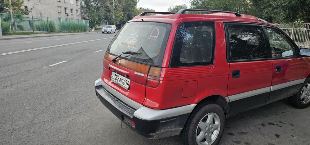 Митсубиси шариот 4вд