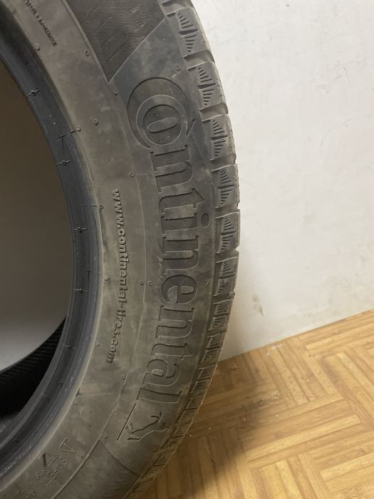 Шины б/у 235/60 r18