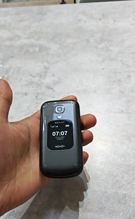 Novey telefoni srochni sotiladi