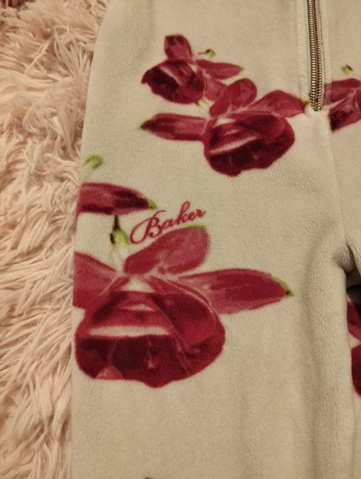 Combinezon salopeta Ted Baker trandafiriu 2-3 ani