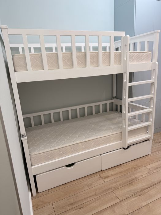 детсакя кровать двух ярустная