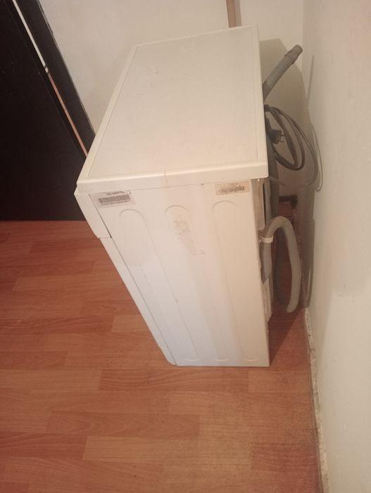 Продам стиральную машинку