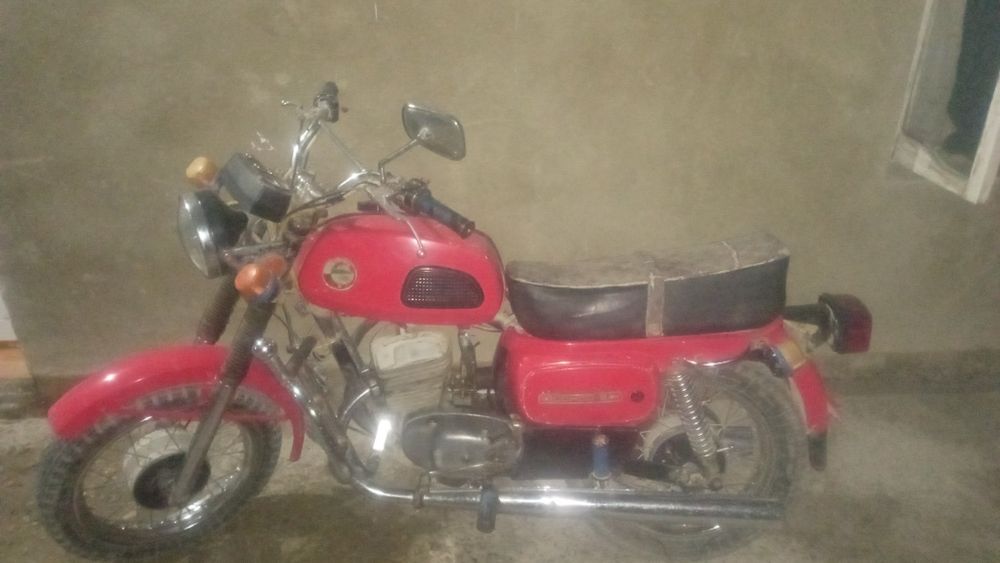 Mototsikl vasxod 1990