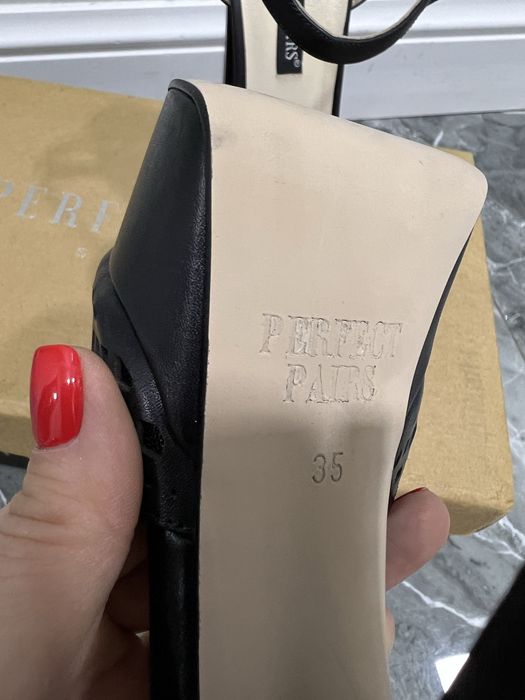 Босоножки летние