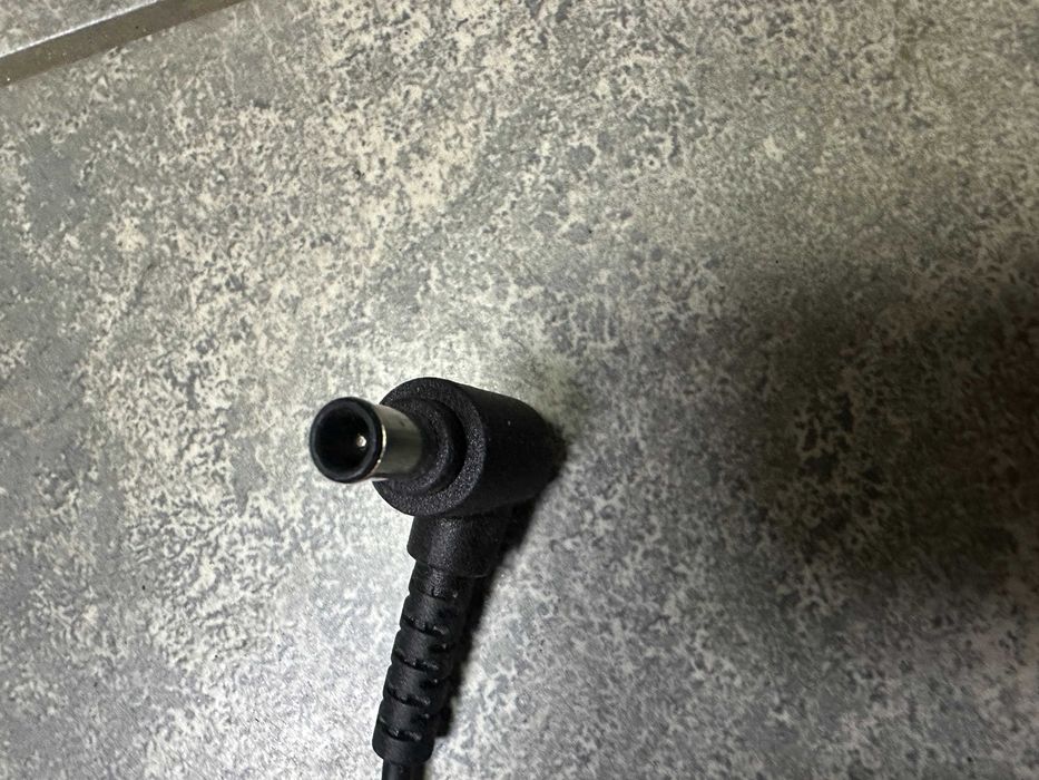 Адаптери 19.5V  3.3A  за монитори телевизори  LG, Samsung,Sony