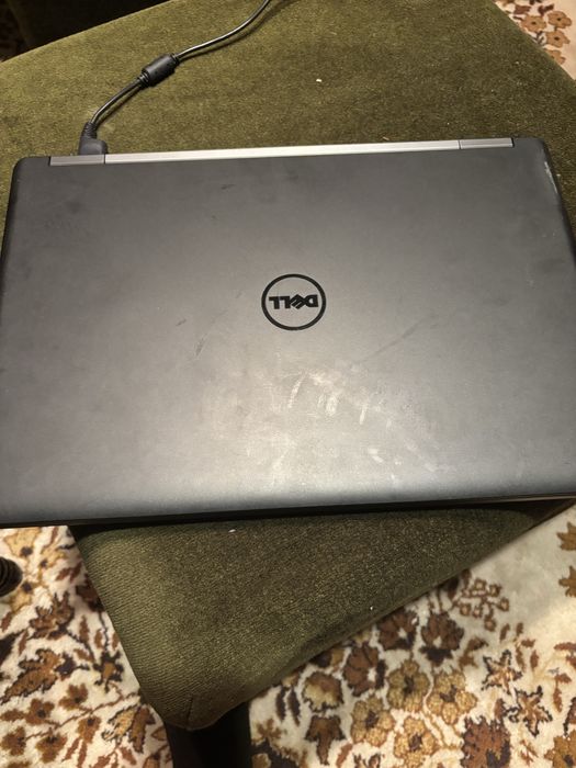 Лаптоп Dell latitude 5550