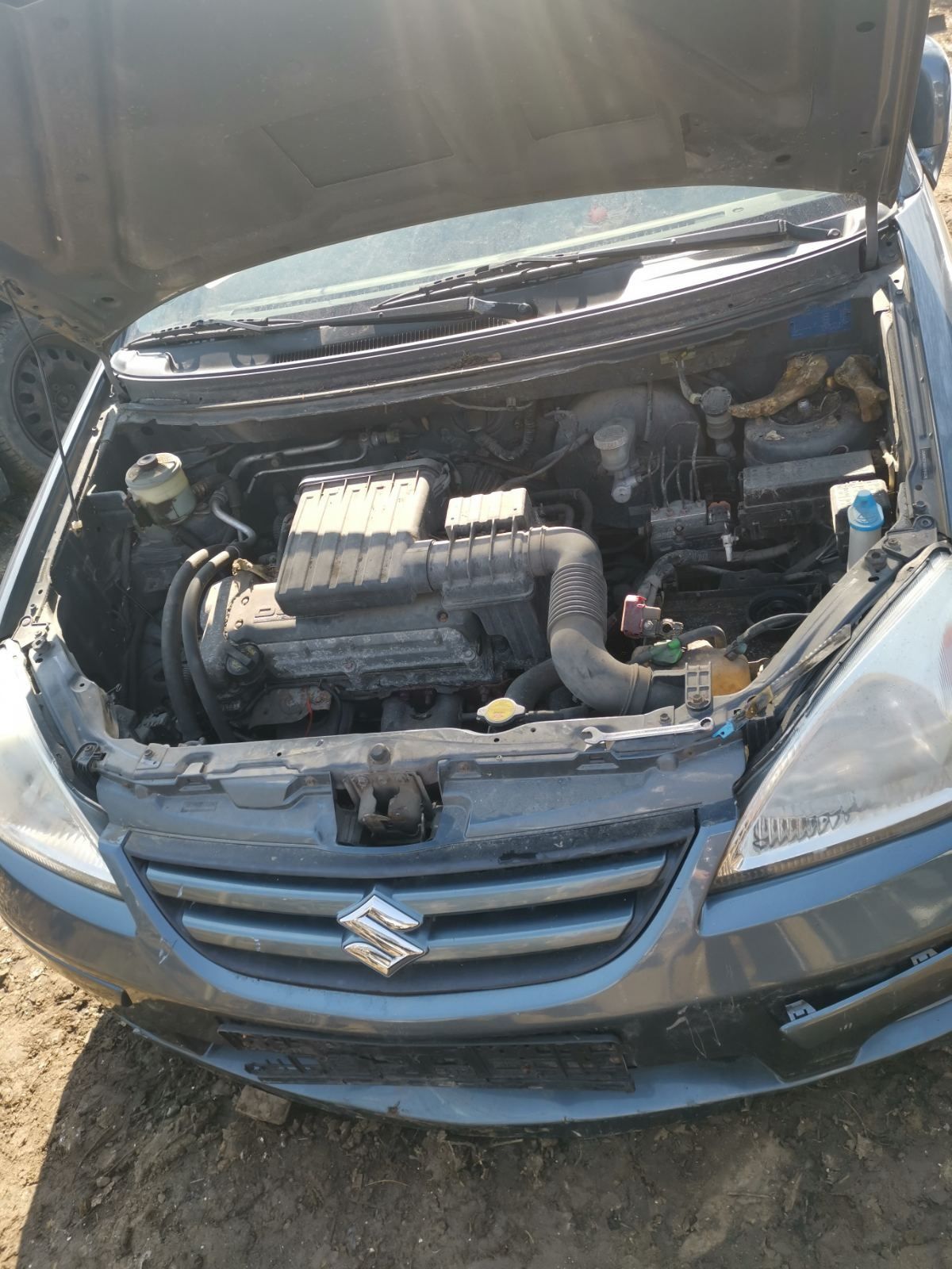 НА ЧАСТИ! Сузуки лиана, suzuki liany гр. София Горубляне • OLX.bg