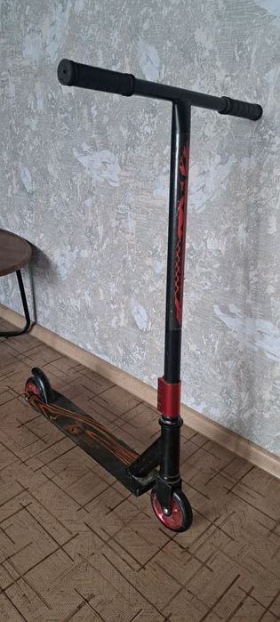 Продам трюковой самокат
