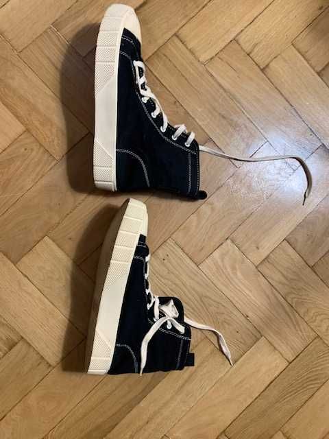 Adidasi Zara de dama negri marime 40