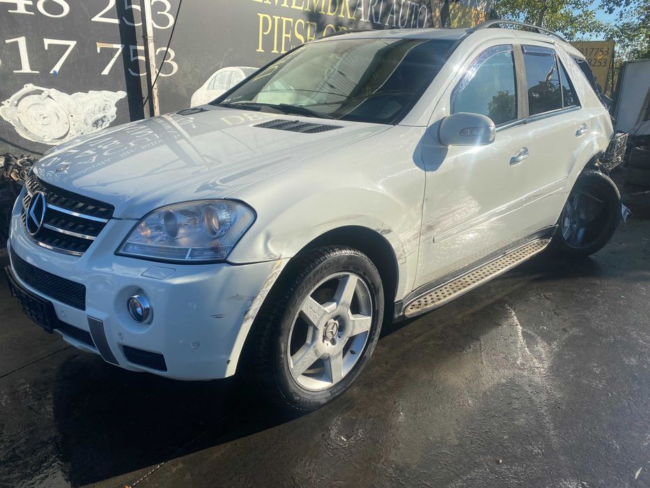 Dezmembrez mercedes ml 320cdi w164 AMG/bara amg w164/far w164/grila/