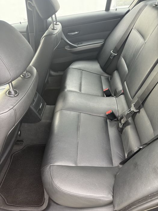 BMW E90 2.0D Automat