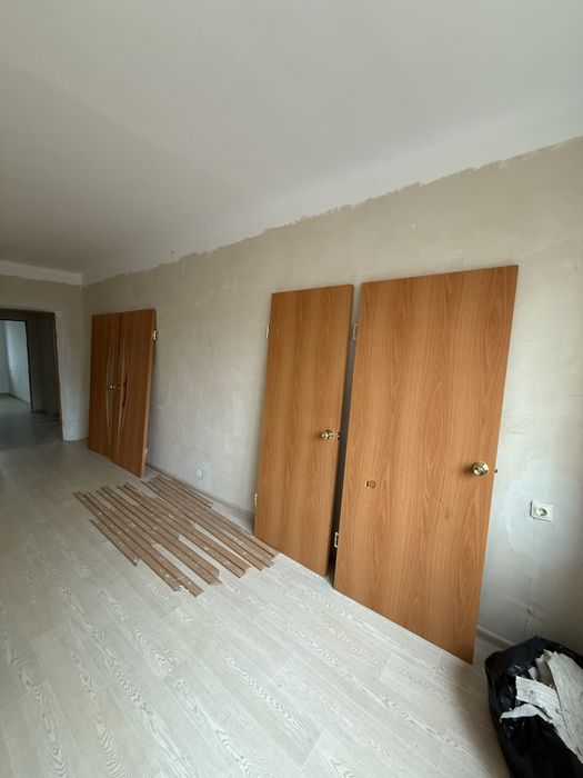 Межкомнатные двери Б/У