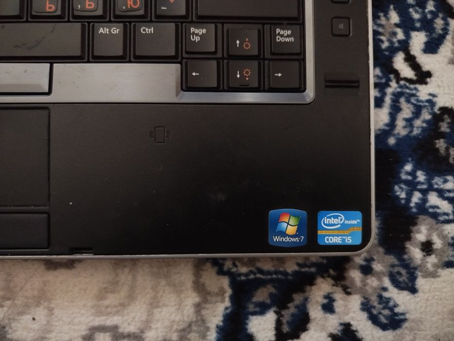 Dell Latitude i5 / Windows 7 на запчасти или восстановление