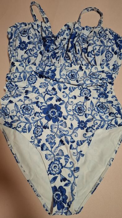 Красиви дамски бански костюми 2ХЛ