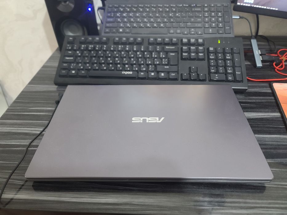 Asus noutbook 11th core i5-1135G7