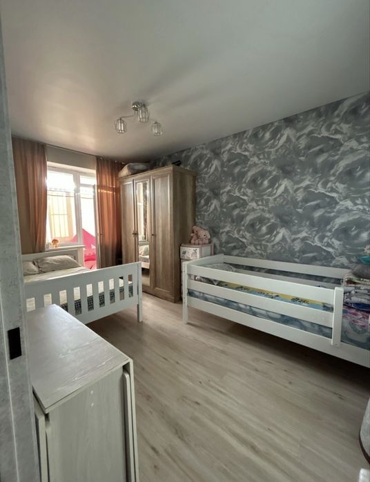 Продам 2 комнатную квартиру