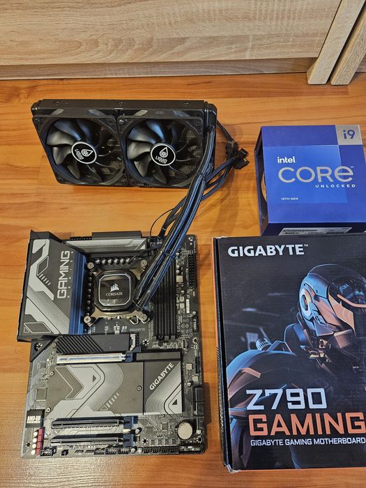 Дъно Gigabyte Z790 Gaming X AX, процесор I9 13900K и водно охлаждане