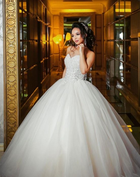 Продам свадебное платье